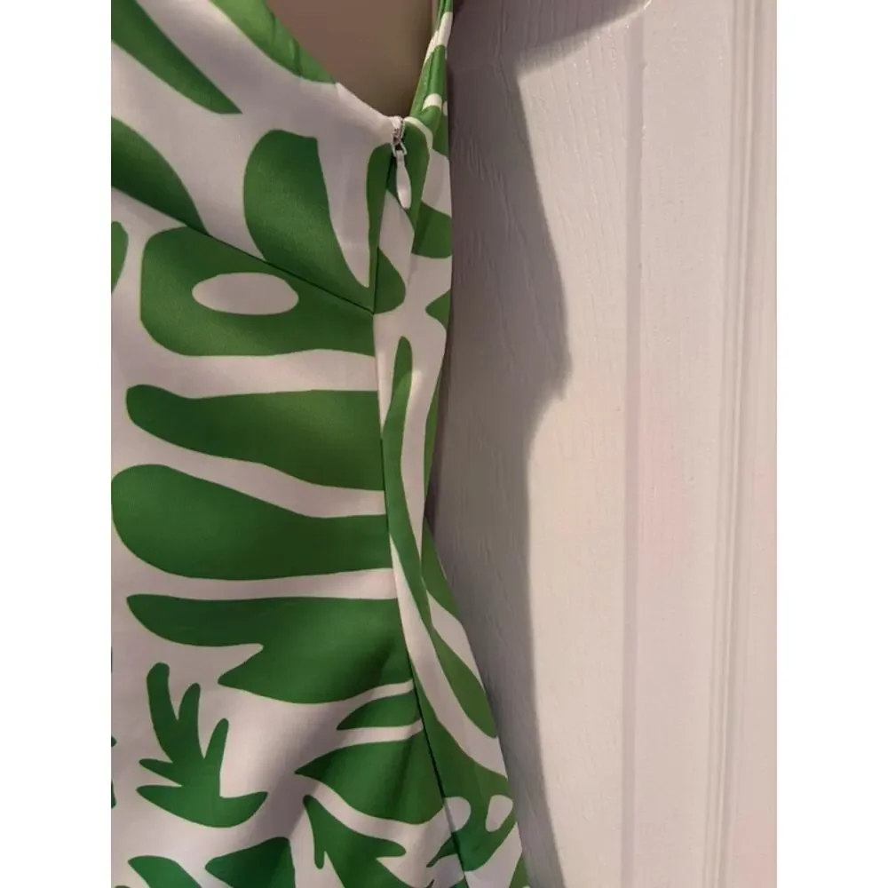 CK‎ Bradley Green Palm Print Halter Dress Size S Tropical Resort Keyhole Coastal